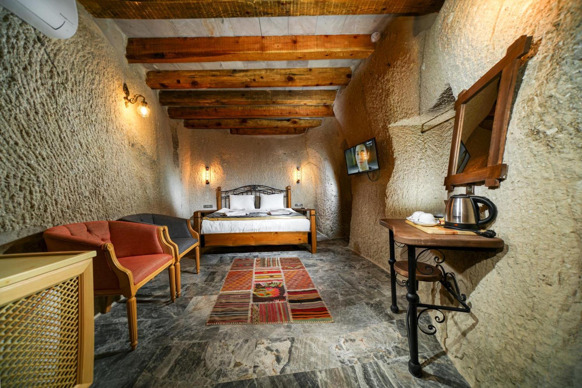 Caverna Hotel Premium Caves Goreme Exterior foto